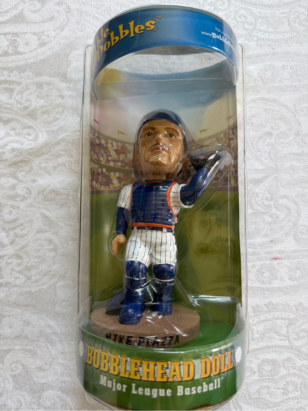 Mike Piazza Bobblehead Figure MLB Catcher in Pinstripe Uniform